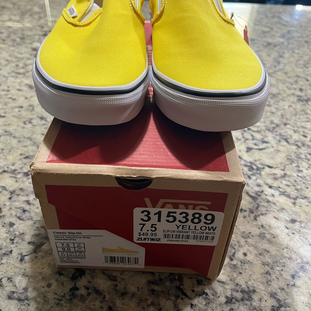 NIB. Vans Women's Vibrant Yellow Slip-On Sneakers. Retail $55 - Picture 2 of 4